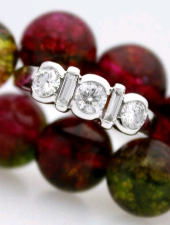 Kay Jewelers Jewelry - Gorgeous 14k Estate Designer White Gold Vintage Diamond Ring Size 6